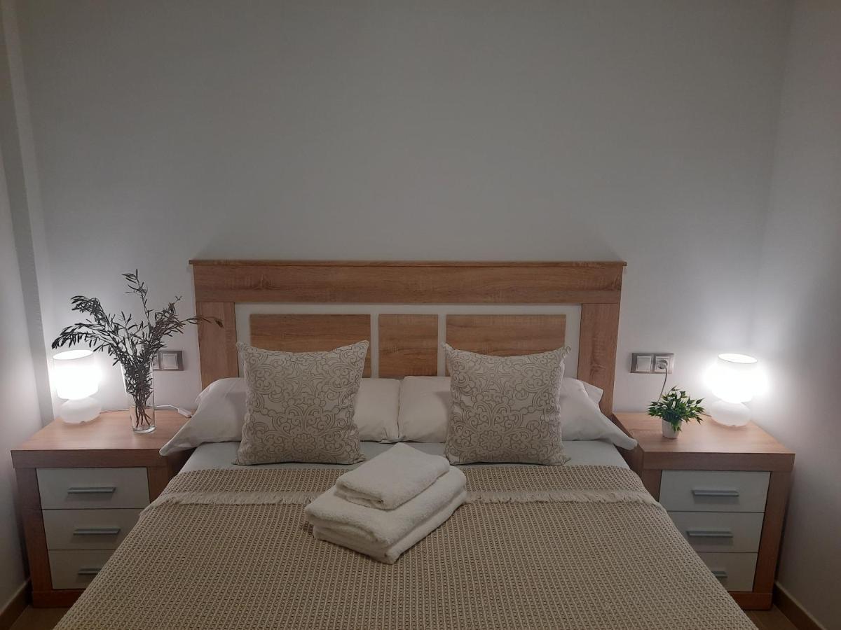Apartamentos Clavero 10 Plasencia Buitenkant foto
